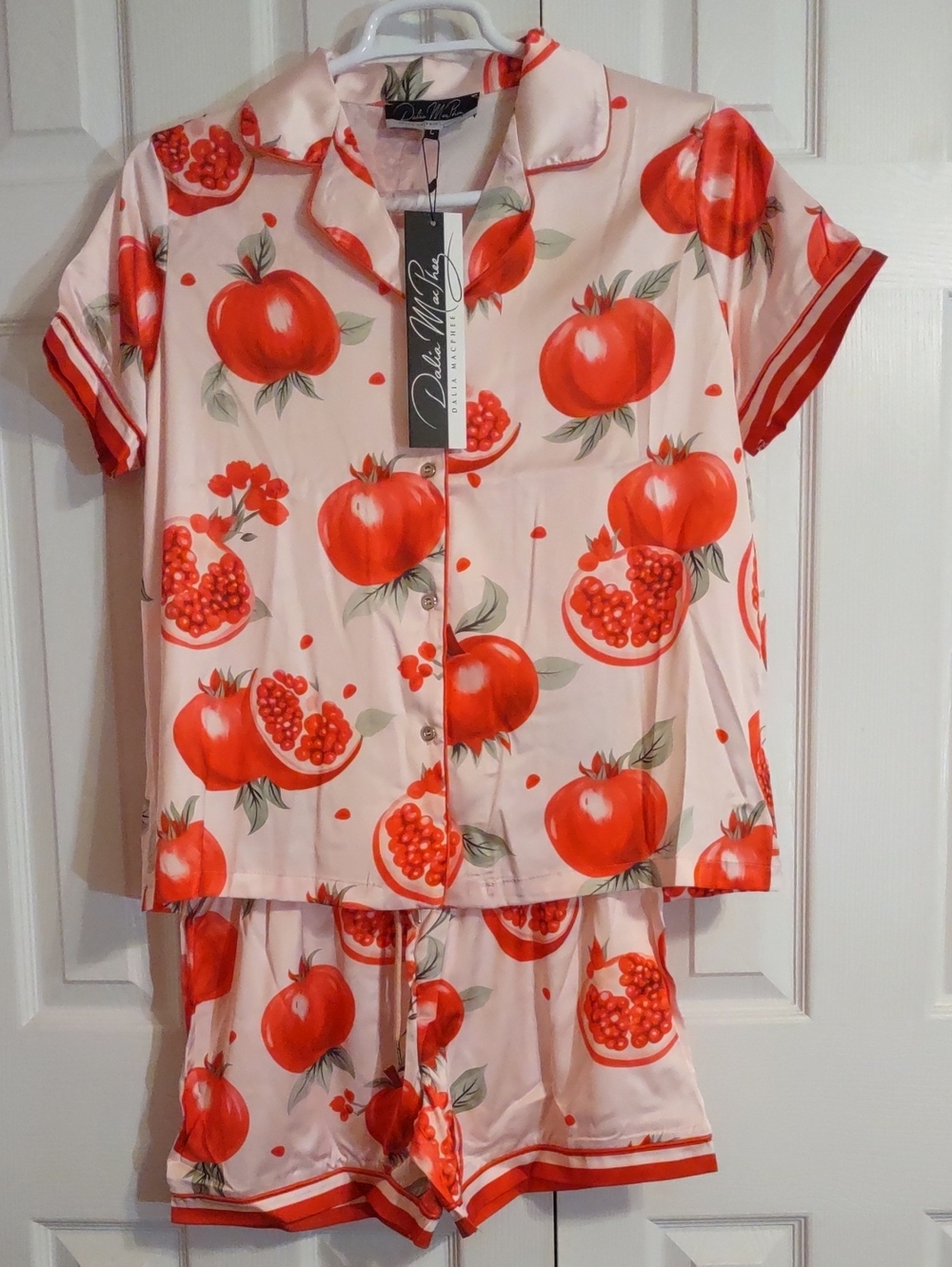 NWTS Dalia MacPhee Satin Pomegranate Pajama Set Pink Size Large